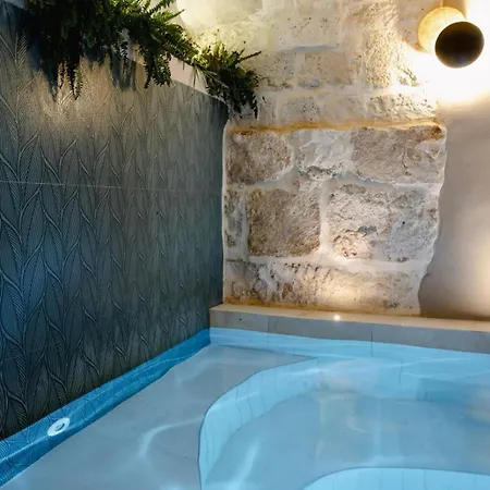 La Maison - Private Wellness -suite Vakantiehuis *