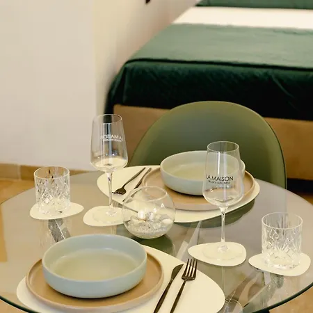 La Maison - Private Wellness -suite בית נופש